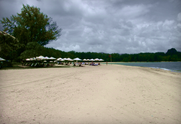 Tanjung Rhu Beach