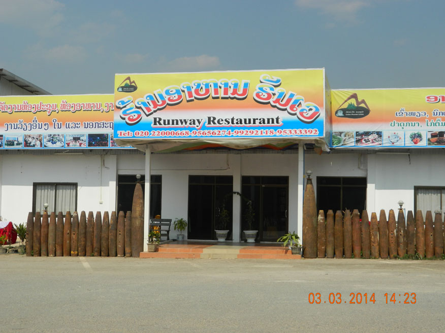 Runway Restaurant, Phoukham Resort