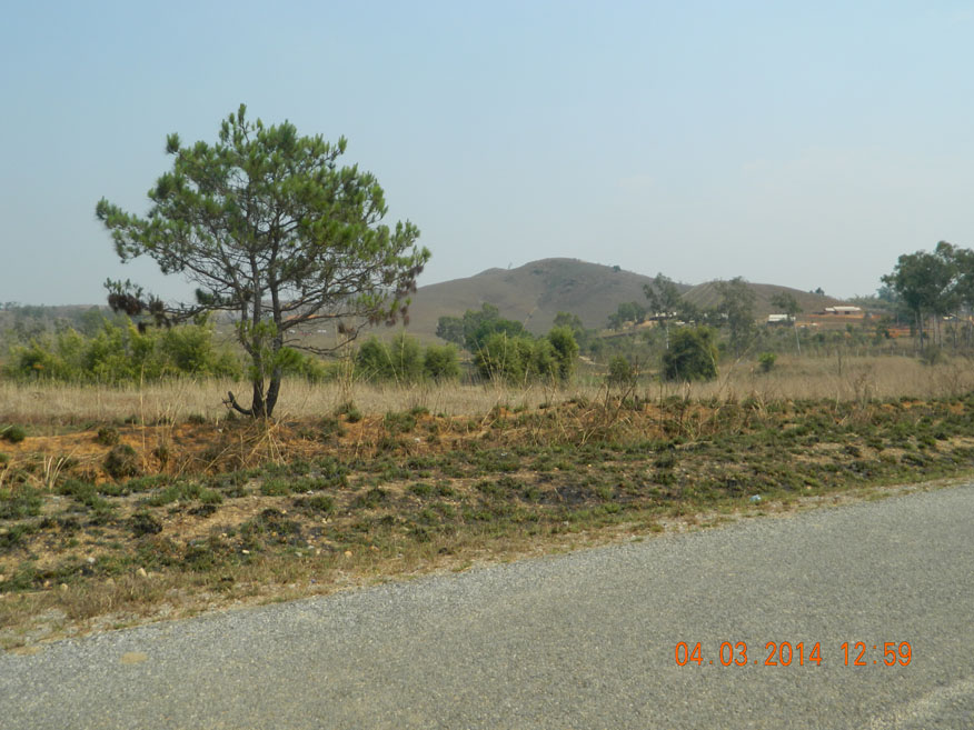 View of Jar Site I, typical scenery around Phonsavan