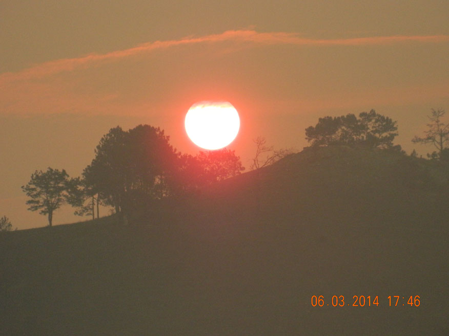 Sunset, Vietnamese War Memorial, Phonsavan