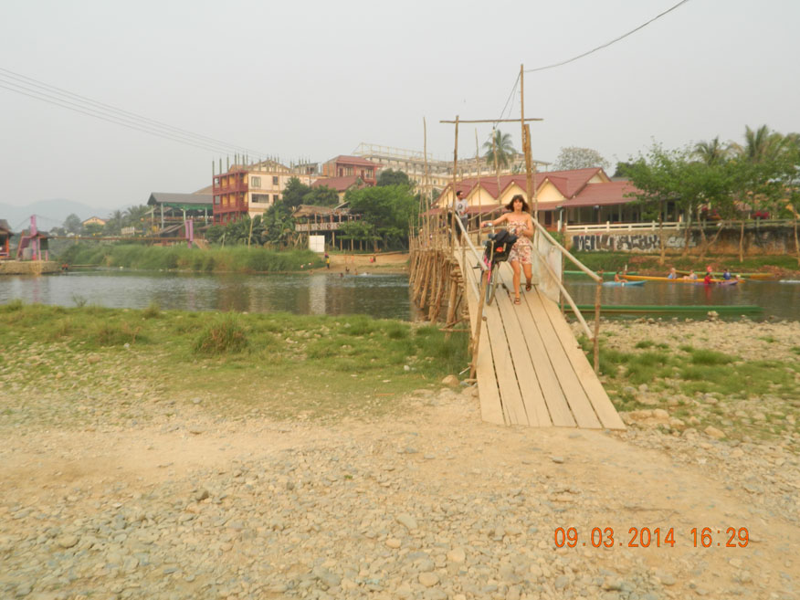 Plank Bridge, Song River Vang Vieng