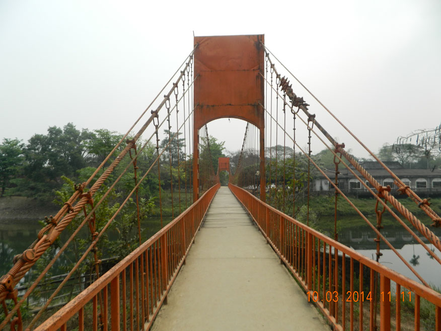 Plank Bridge down River, Vang Vieng