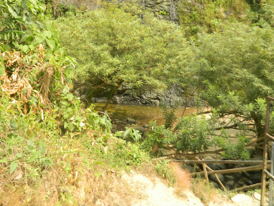 Kaeng Nyui Waterfall, Vang Vieng