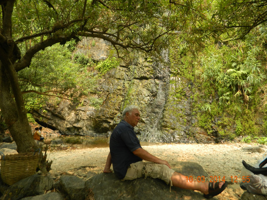 Relaxing at Kaeng Nyui Waterfall