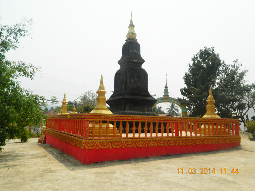 Stupa at Vat Kang