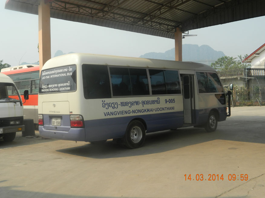 Lao/Thai international bus, Vang Vieng