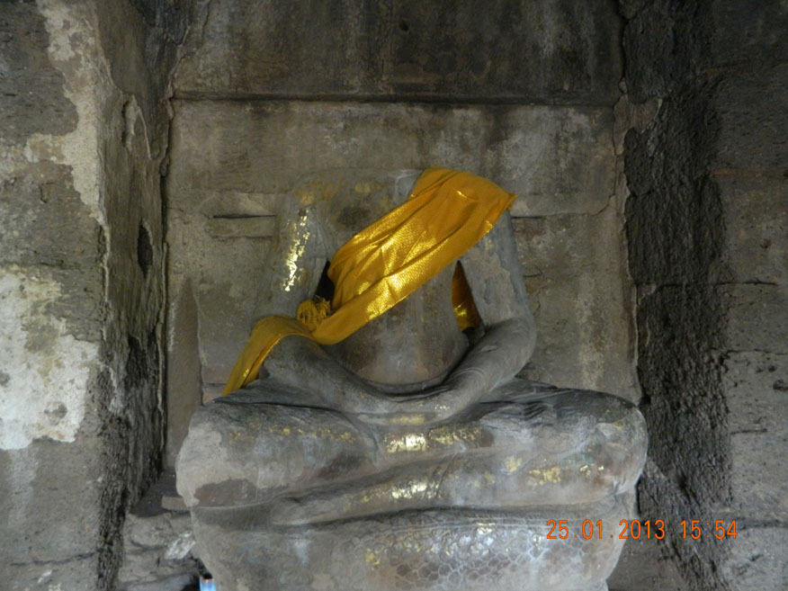 Buddhist relic at Phra Prang Sam Yot