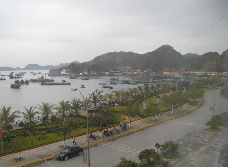 Bay and harbour, Cat Ba Town