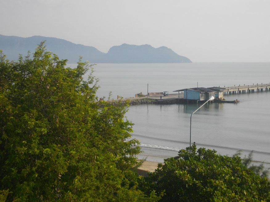 view of the pier from Suksant Hotel